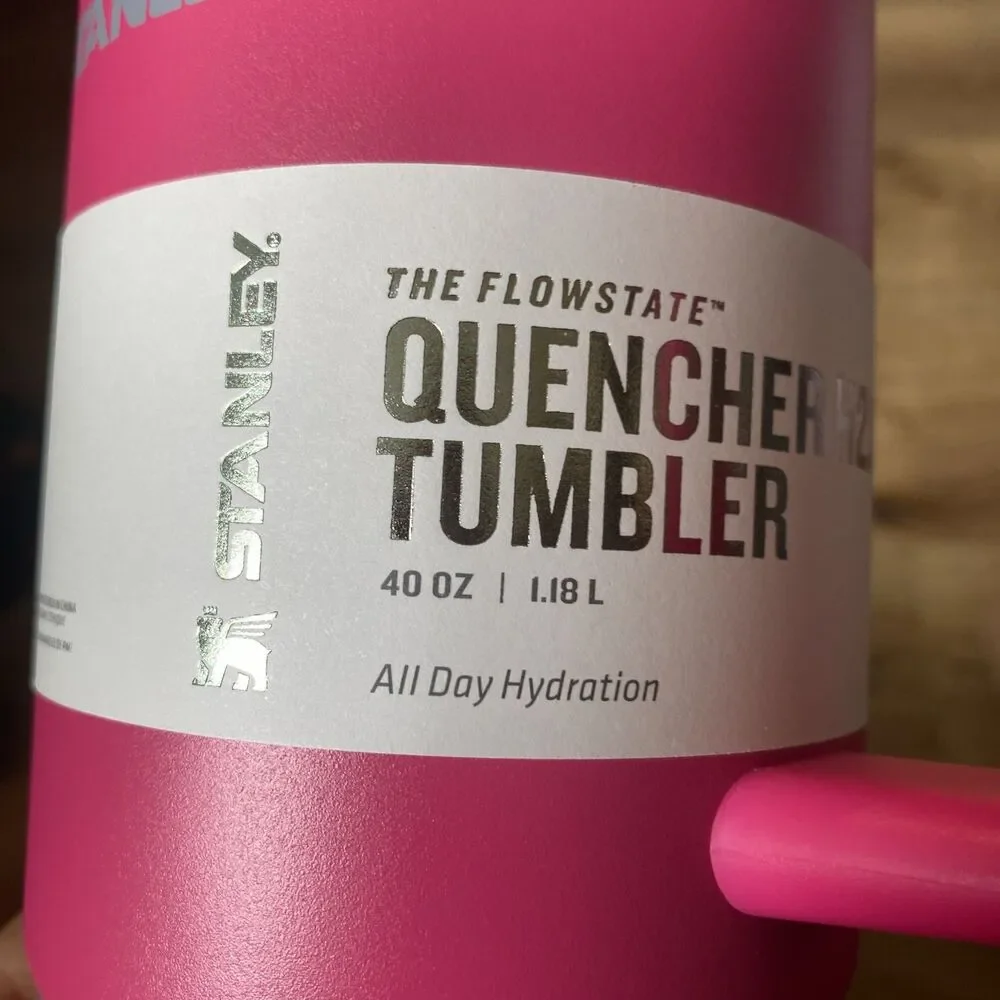 Stanley Quencher H2.0 FlowState Tumbler 40oz - Rose Red - Picture 3 of 7